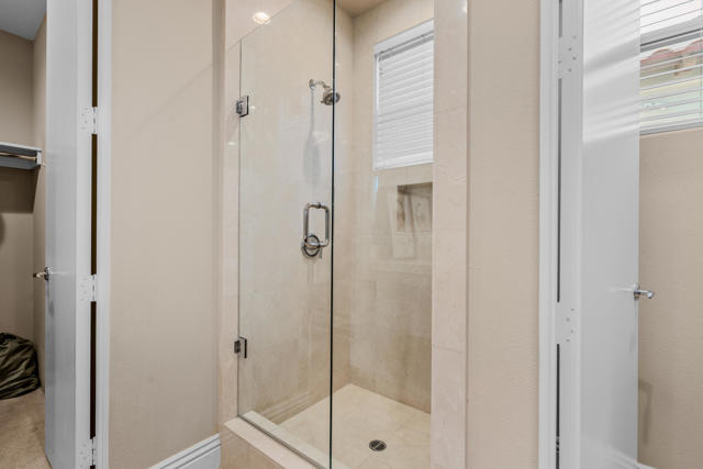 44-49568 Via Conquistador-49