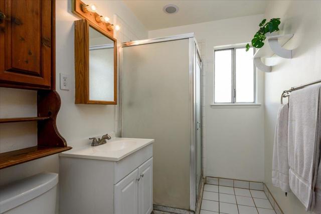 855 Sierra Street, Moss Beach CA: https://media.crmls.org/mediaz/efd33b0a-61ea-4dfb-8bdd-e325de921387.jpg