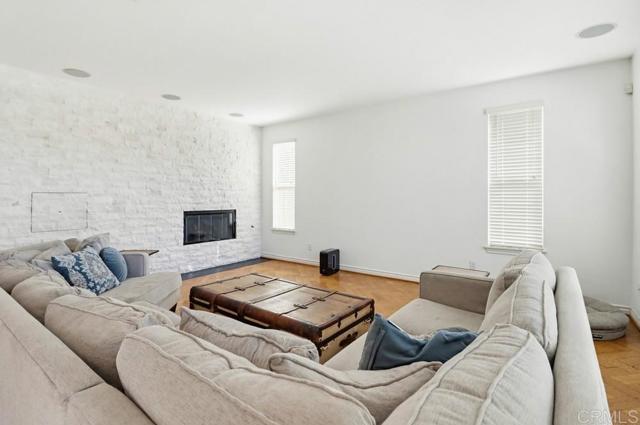 Image 15 of 75 For 2940 Morning Creek Ct