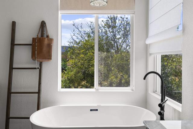 1413 Rivercrest Road, San Marcos CA: https://media.crmls.org/mediaz/efd3d9a7-2032-4414-94a1-df531805f130.jpg