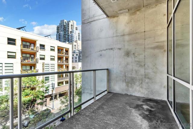 Image 12 of 29 For 1025 Island Ave  407