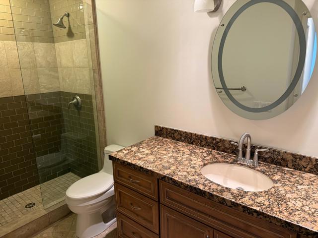 76216 Poppy Lane, Palm Desert CA: https://media.crmls.org/mediaz/efd50594-d0ce-47c3-8709-88d56be4f27e.jpg