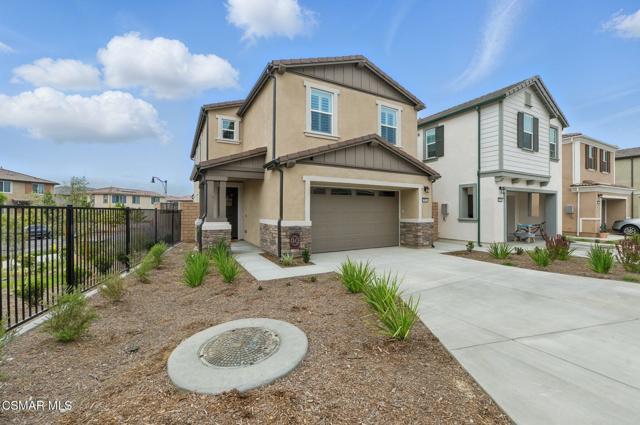 1894 Malalenca Road, Santa Paula CA: https://media.crmls.org/mediaz/efd52c1f-9a74-421e-a85e-958962c69191.jpg