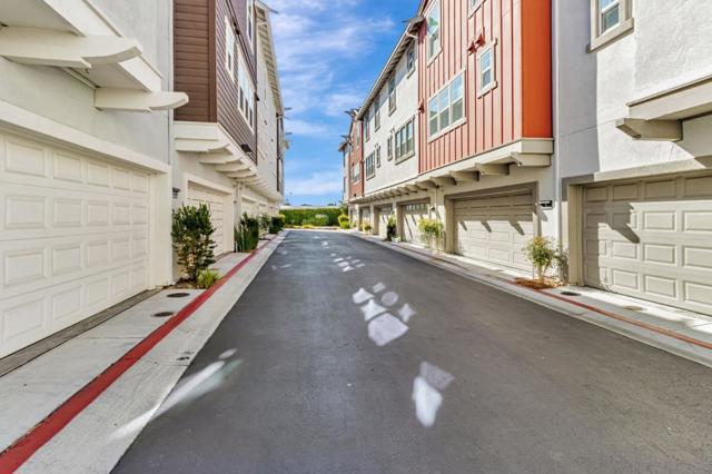 535 San Lorenzo Terrace, Sunnyvale CA: https://media.crmls.org/mediaz/efd5475a-b749-4a7d-a6ab-b01bf12e992d.jpg