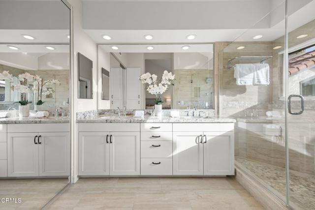 2205 Vina Del Mar, Oxnard CA: https://media.crmls.org/mediaz/efd558aa-7682-4a28-b16c-c2ae4626cbc6.jpg