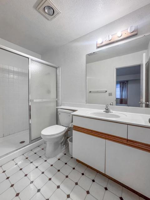 6923 Chantel Court, San Jose CA: https://media.crmls.org/mediaz/efd55a5e-7d97-430e-b7d8-207d369fc31c.jpg