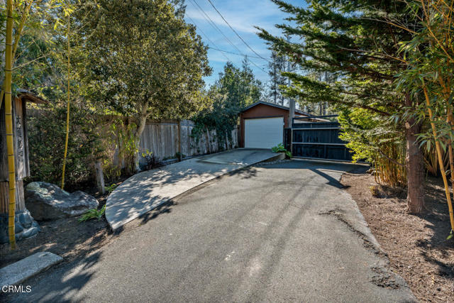 Detail Gallery Image 33 of 35 For 42560 Little River Airport Rd, Little River_1,  CA 95456 - 3 Beds | 2 Baths