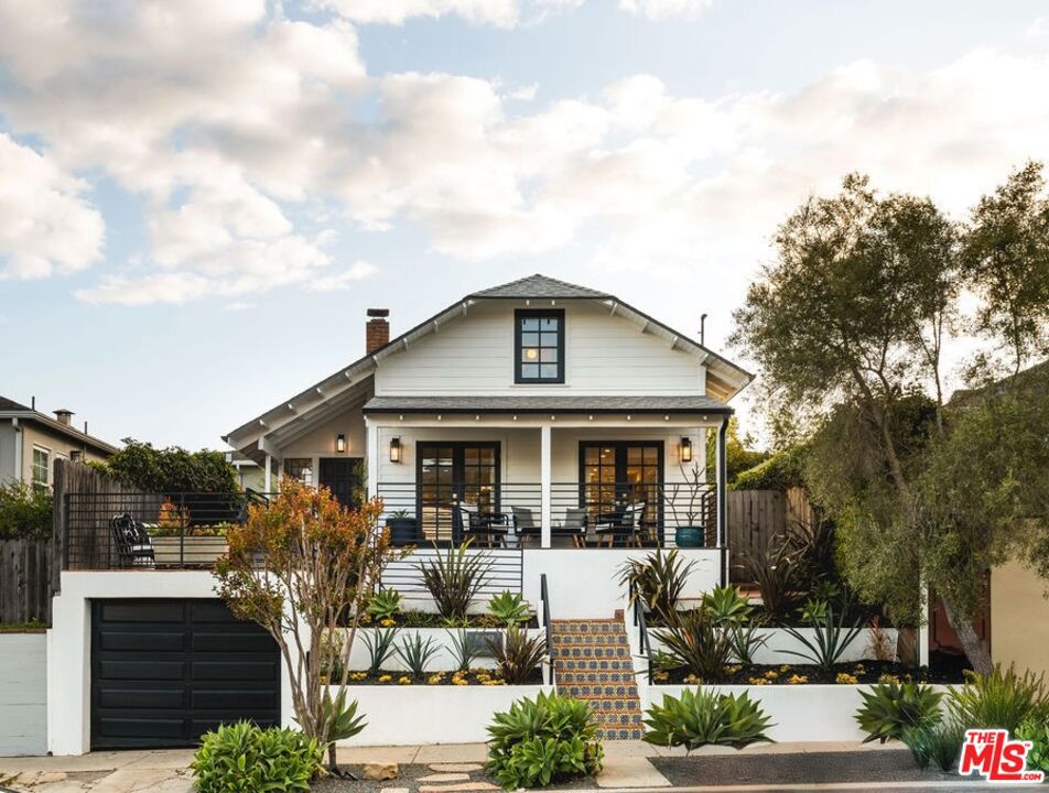 1109 Olive Street