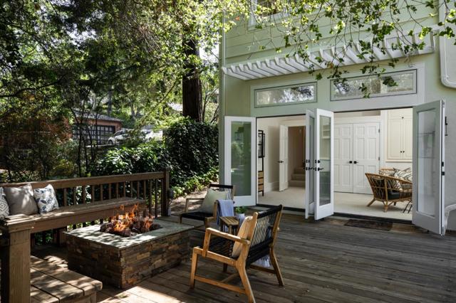 115 Toyon Court, Woodside CA: https://media.crmls.org/mediaz/efd7f6aa-51a7-4bf2-8e95-04d1e003afdd.jpg