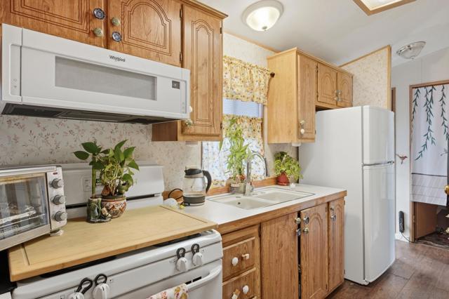 Image 15 of 24 For 2030 Black Canyon Rd  Spc 12