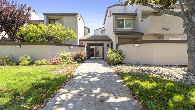 2201 The Alameda, Santa Clara CA: https://media.crmls.org/mediaz/efd94335-b618-489a-ae9a-b318792798e8.jpg