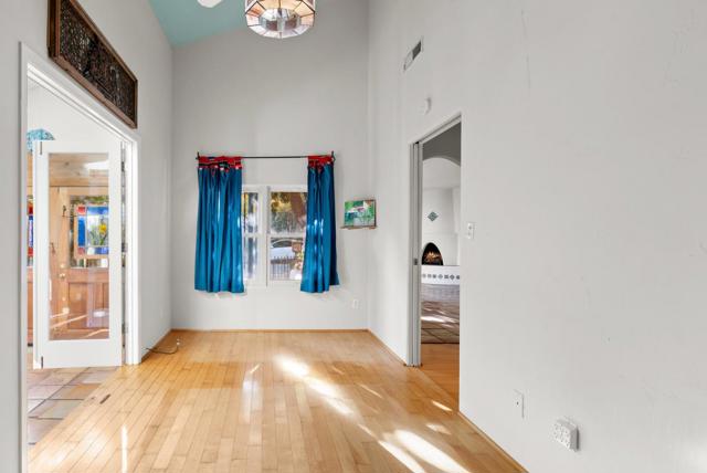 312 Elm Street, Santa Cruz CA: https://media.crmls.org/mediaz/efda695c-42e4-4780-8e38-118191d180d4.jpg