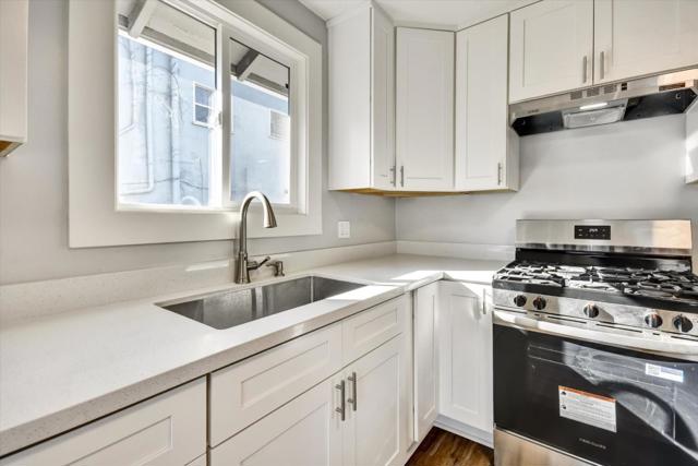 367 College Street, Hollister CA: https://media.crmls.org/mediaz/efda8a28-d907-4606-91e5-e669f556fcdd.jpg