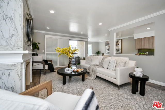 225 South Tower Drive, 101 photo 6