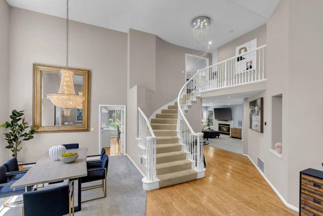 5451 Ligurian Drive, San Jose CA: https://media.crmls.org/mediaz/efdb26d0-f5a2-4995-98df-b18e50a99b20.jpg