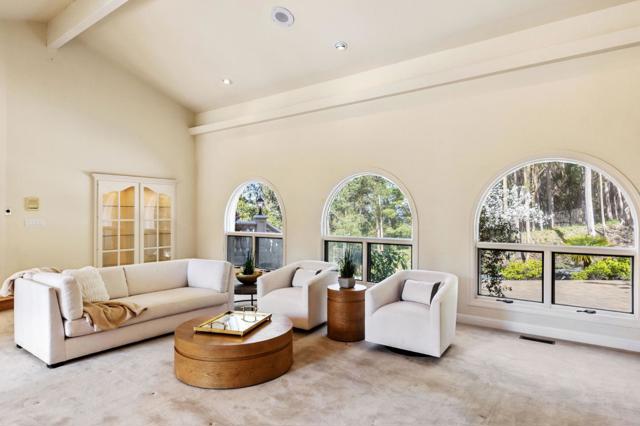 1035 Macadamia Drive, Hillsborough CA: https://media.crmls.org/mediaz/efdbeb2d-6a8c-47d1-9aaa-a451f858745e.jpg