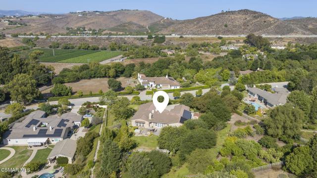 4988 Read Road, Moorpark CA: https://media.crmls.org/mediaz/efdc719b-097d-46a0-b00b-8fc84aaa56f2.jpg
