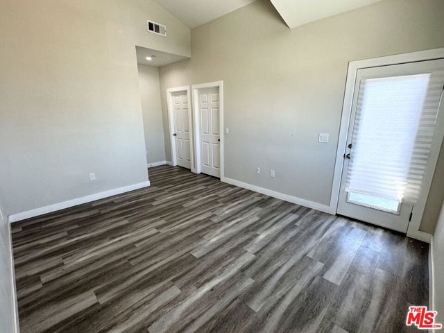 1123 Browning Boulevard, Los Angeles CA: https://media.crmls.org/mediaz/efde166d-0a41-4f66-a42e-dbfa0e709c1a.jpg