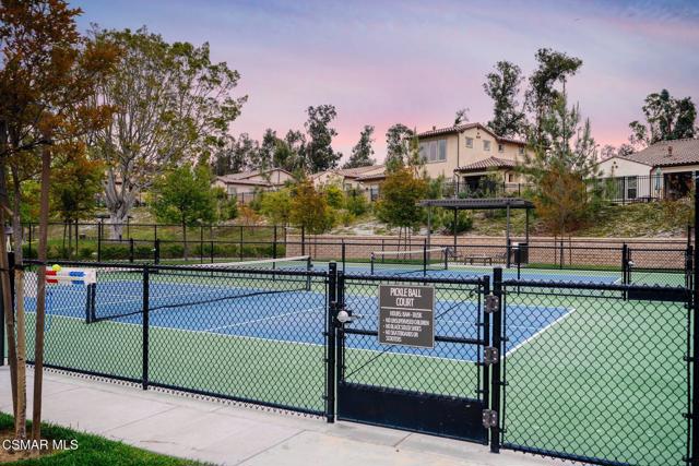 2424 Quartsite Drive, Camarillo CA: https://media.crmls.org/mediaz/efde1c50-3829-4a3b-96a4-ed9a3f9d9a86.jpg