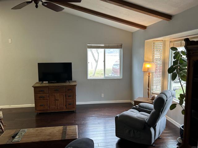 Detail Gallery Image 10 of 36 For 18461 Santa Anita St, Tehachapi,  CA 93561 - 3 Beds | 2 Baths