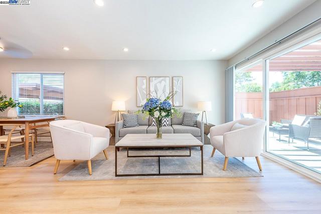 4562 Deerfield Ter, Fremont CA: https://media.crmls.org/mediaz/efe0e417-beeb-4de2-b788-1ecd839f850b.jpg