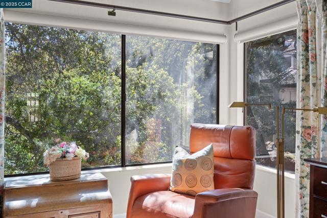 3800 Terra Granada Dr, Walnut Creek CA: https://media.crmls.org/mediaz/efe144b3-8fbb-4f37-a608-f388377ad585.jpg