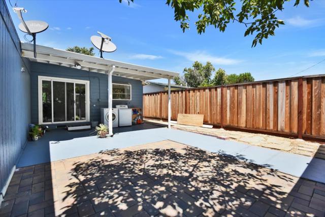14202 Lucian Avenue, San Jose CA: https://media.crmls.org/mediaz/efe20da2-7280-4827-a967-d8568a804079.jpg