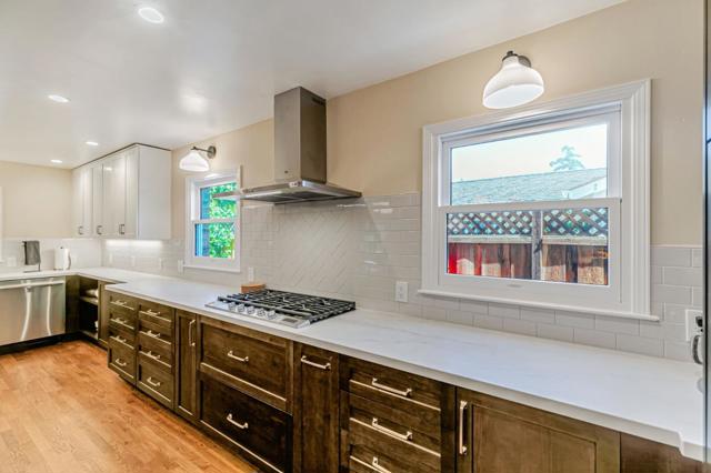 Image 19 of 90 For 130 17th Street