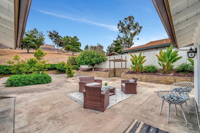 Home for Sale in Bonita