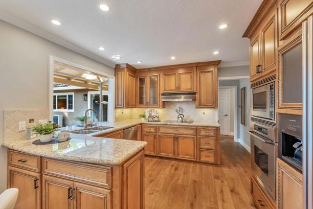 2822 Via Carmen, San Jose CA: https://media.crmls.org/mediaz/efe30e13-e83b-4bba-9cc3-309ce7d63f7f.jpg