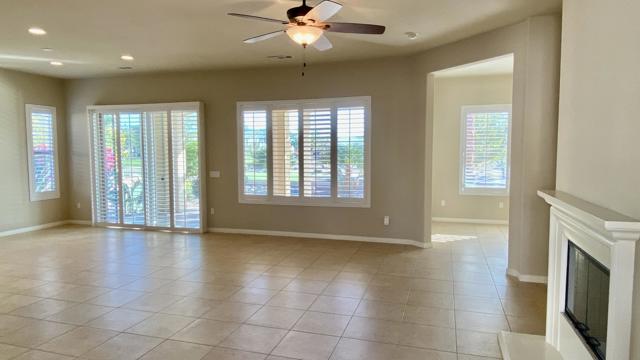 81451 Corte Pipilla, Indio CA: https://media.crmls.org/mediaz/efe493e9-0a15-4048-8c54-647cba0a28b3.jpg