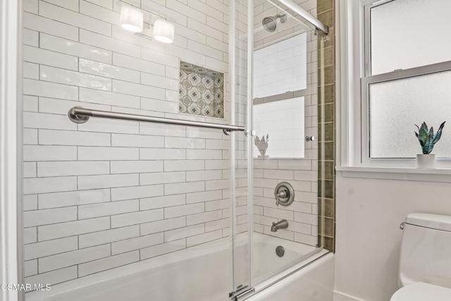 863 Falmouth Street, Thousand Oaks CA: https://media.crmls.org/mediaz/efe4eb4b-0342-4a7e-b621-1fed2bd33f67.jpg