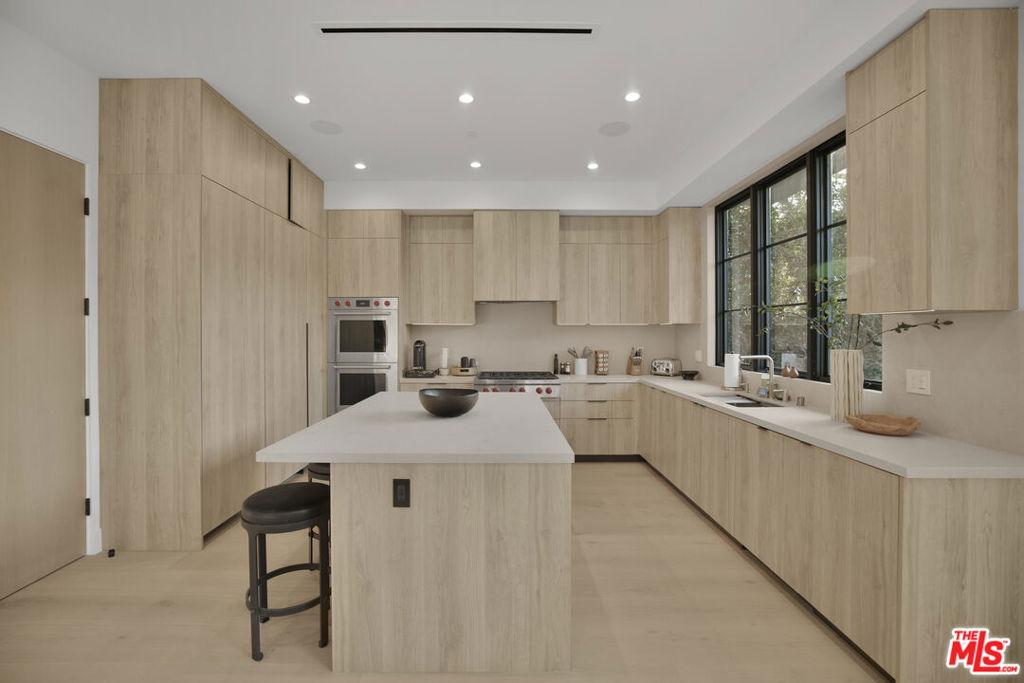 MLS #25619867 image #14