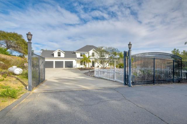 Image 39 of 54 For 2951 Fairview Dr