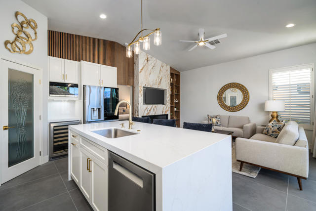 48170 Hjorth Street, Indio CA: https://media.crmls.org/mediaz/efe6b76b-55e4-4201-8a5f-762bd9364a7e.jpg