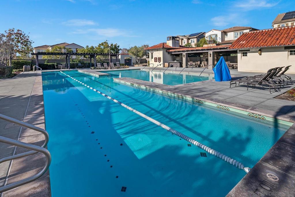 MLS #250042618SD image #35