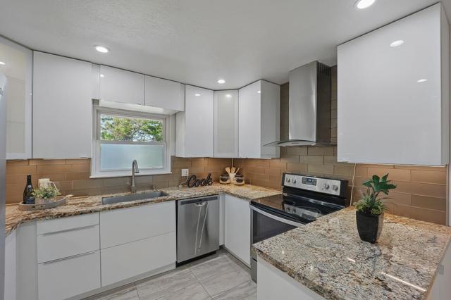 4510 Calaveras Avenue, Fremont CA: https://media.crmls.org/mediaz/efe6da90-97d5-4357-90bf-1ea06d374dcd.jpg