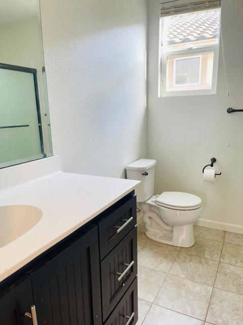 74 Caspian Way, Gilroy CA: https://media.crmls.org/mediaz/efe86ea9-2480-4535-a61e-5435ad2819a7.jpg