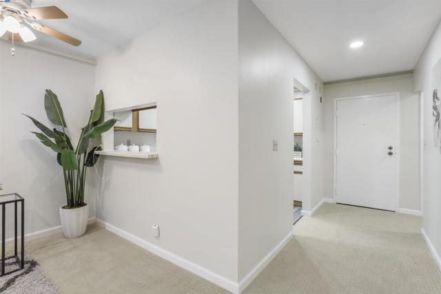 320 Peninsula Ave, San Mateo CA: https://media.crmls.org/mediaz/efe9a6a7-5ccd-4817-ae89-b99e8c9cb2cd.jpg