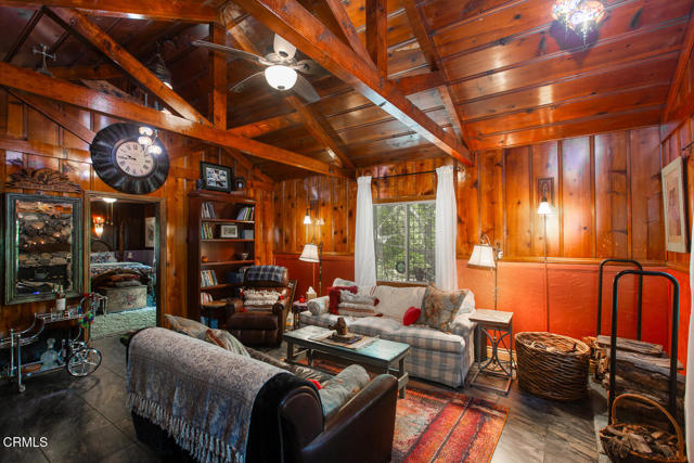 Detail Gallery Image 5 of 28 For 11 N San Gabriel Canyon Rd, Azusa,  CA 91702 - 2 Beds | 1 Baths