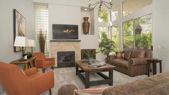 Image 14 of 74 For 55685 Riviera