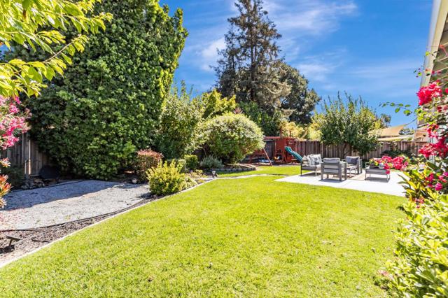 824 Buchser Way, San Jose CA: https://media.crmls.org/mediaz/efeafd1c-f86e-45ce-b424-340109fd6993.jpg