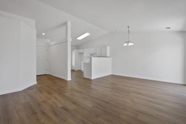 2301 Valley View Road, Hollister CA: https://media.crmls.org/mediaz/efebc9af-360f-425b-8b3e-1d888d57708c.jpg