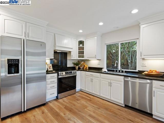 2752 Morgan Dr, San Ramon CA: https://media.crmls.org/mediaz/efed4418-5eed-4a38-a566-5a23f0dc3d08.jpg