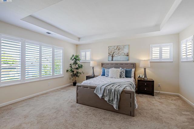 1657 Via Cortina, San Jose CA: https://media.crmls.org/mediaz/efed46d4-c238-4fee-b5b5-19341a9f2cab.jpg
