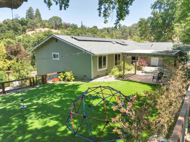 3480 White Oak Court, Morgan Hill CA: https://media.crmls.org/mediaz/efed8c43-11e2-4b49-94ea-e18a6564730e.jpg