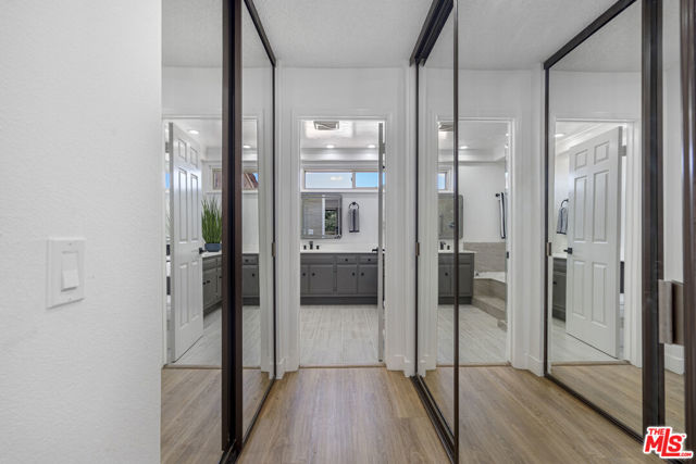 532 Riviera Court, Fullerton CA: https://media.crmls.org/mediaz/efefc3da-16f8-401d-9bff-e1a659df3710.jpg