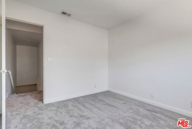 687 Mount Carmel Drive, Claremont CA: https://media.crmls.org/mediaz/eff04c8e-33c6-43e3-94e8-1cd4711958f1.jpg