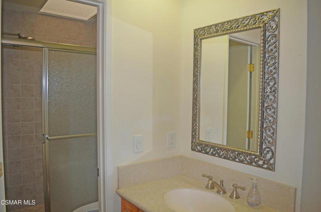 1149 Nottingwood Circle, Westlake Village CA: https://media.crmls.org/mediaz/eff0599f-322e-41f2-bde9-fbae5a4c452c.jpg