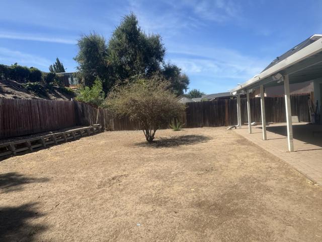 401 San Joaquin Avenue, Antioch CA: https://media.crmls.org/mediaz/eff23230-2372-4457-8187-7534e8834594.jpg